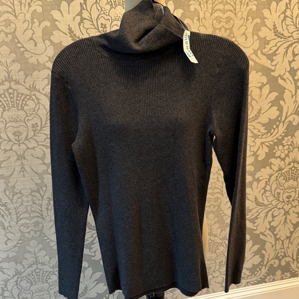 Old Navy Dark Gray Turtleneck Sweater